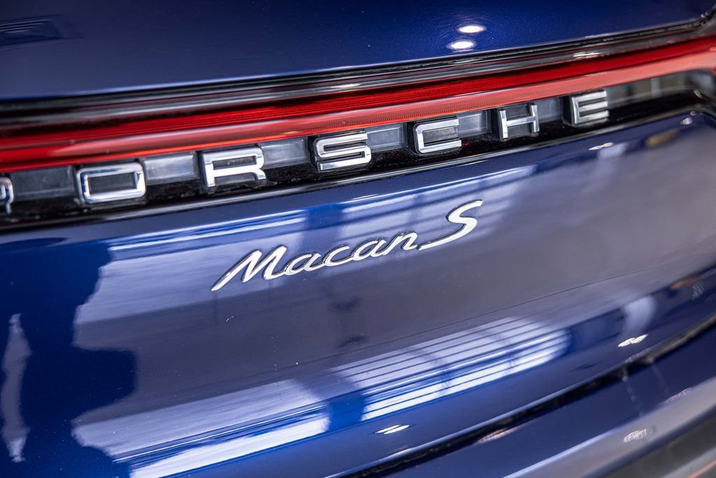 Used 2022 Porsche Macan S image 16
