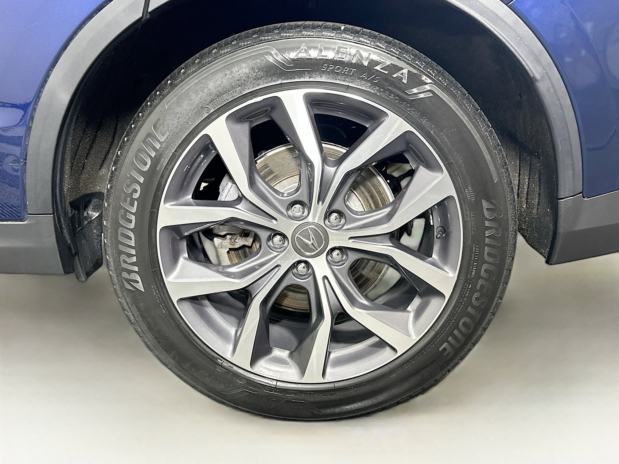 Used 2023 Acura MDX SH-AWD w/ Technology Package image 11