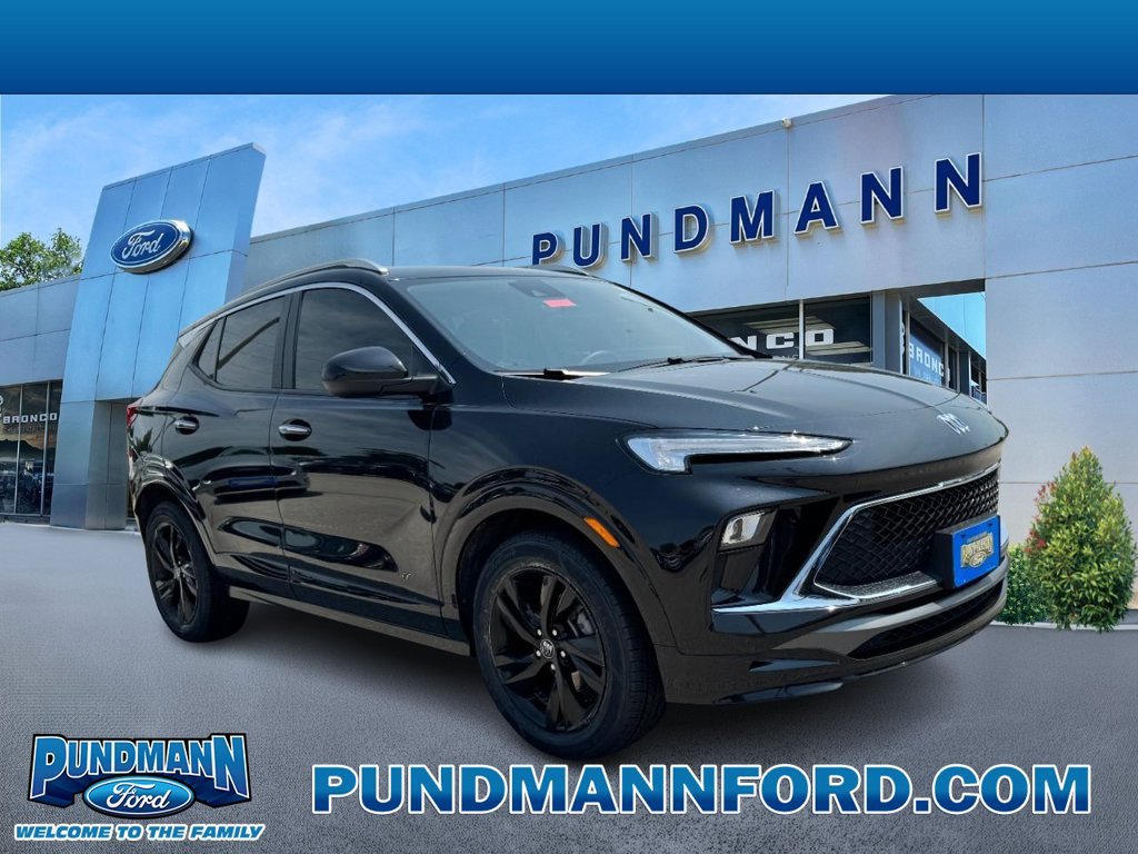 Used 2025 Buick Encore GX Sport Touring FWD image 1