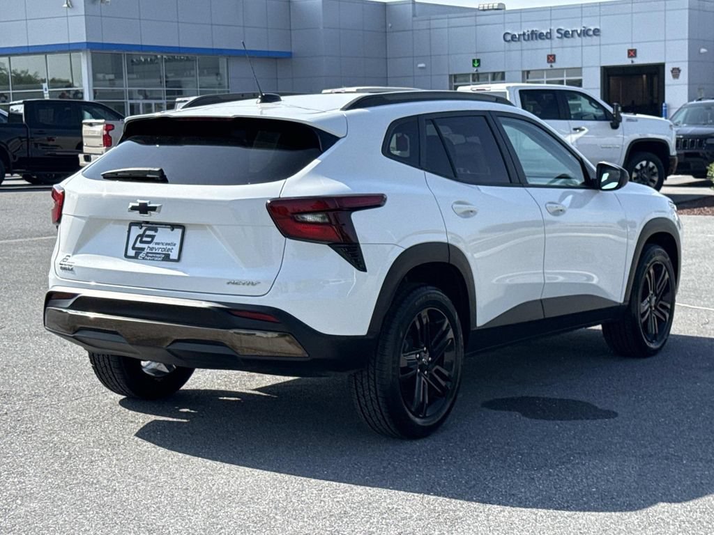 Used 2024 Chevrolet Trax ACTIV FWD image 25