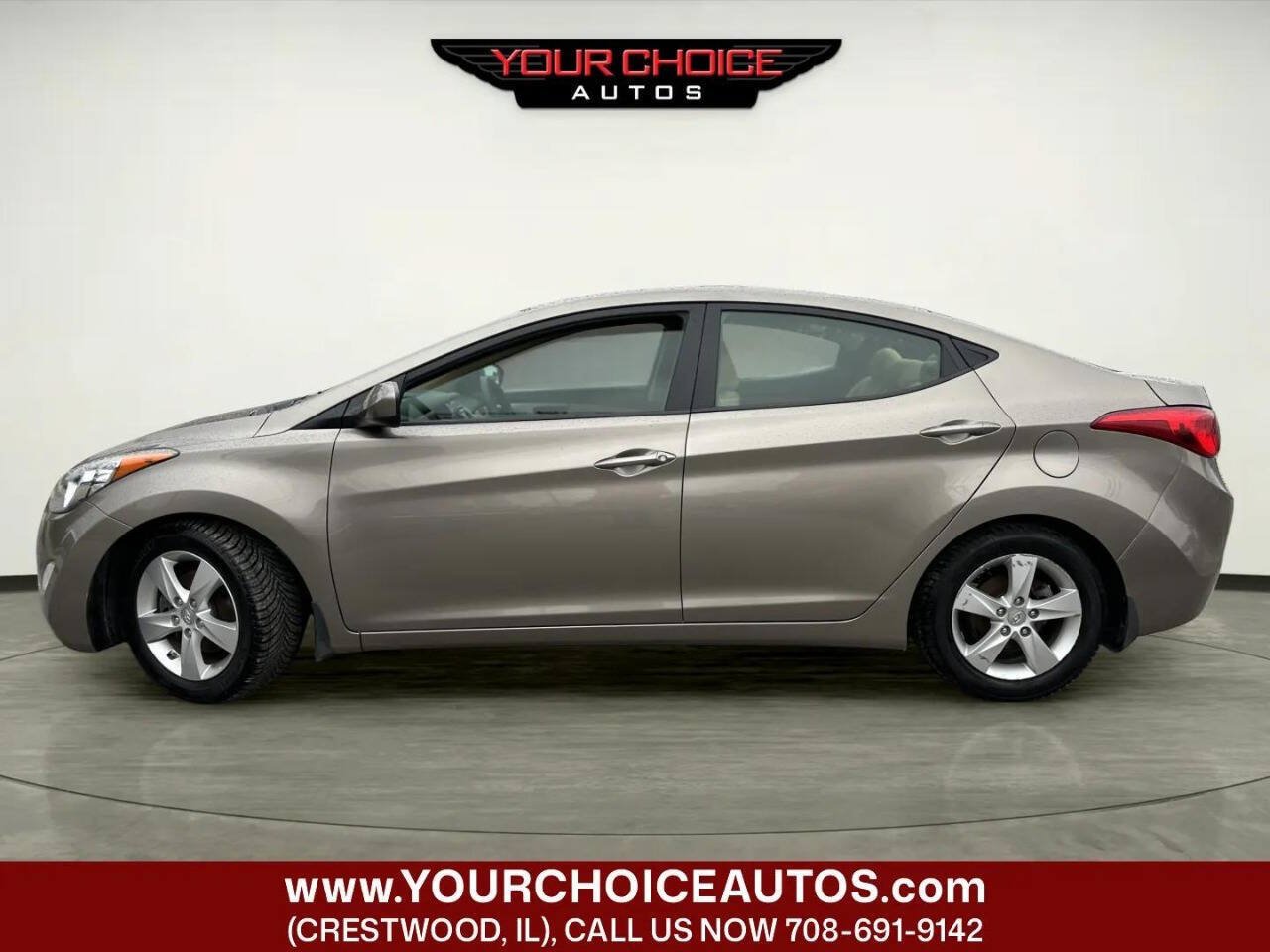 Used 2013 Hyundai Elantra GLS w/ Preferred Pkg FWD image 2