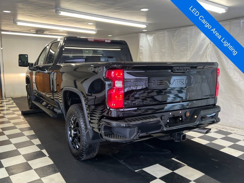 Used 2025 Chevrolet Silverado 2500 Custom w/ Custom Value Package image 16