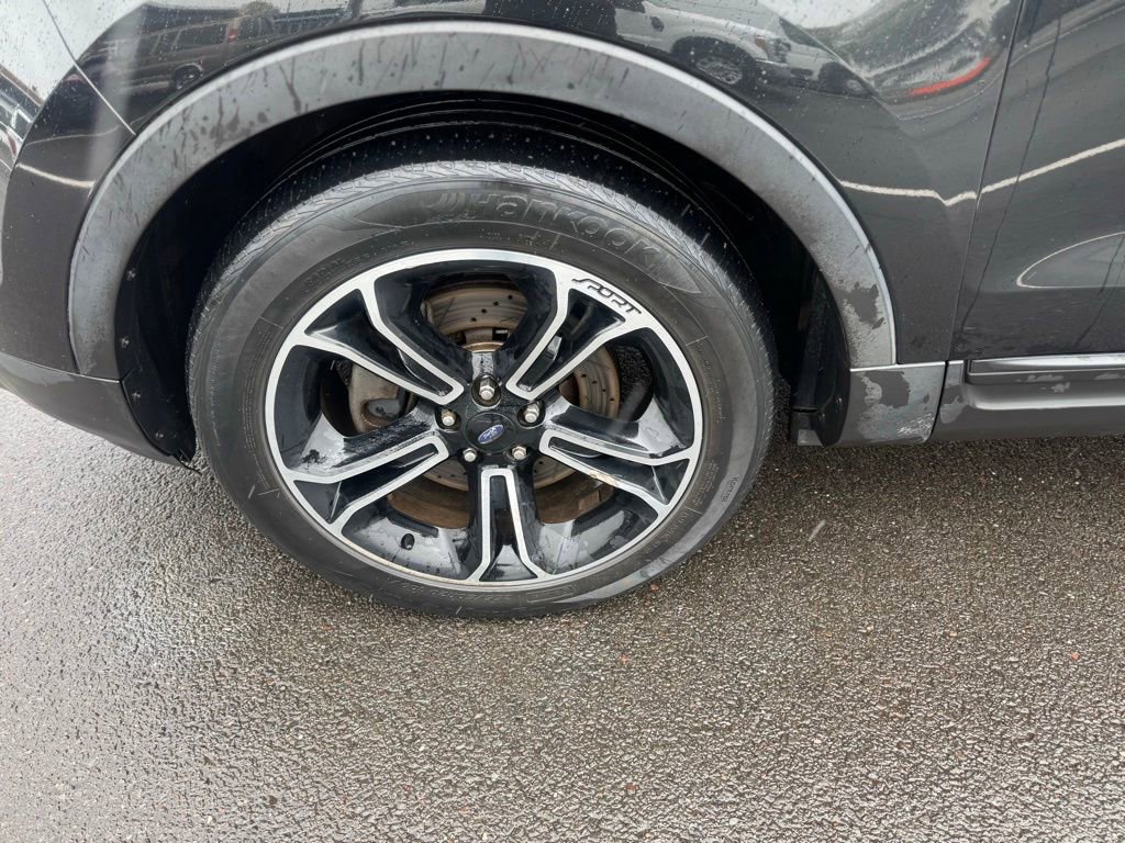 Used 2014 Ford Explorer Sport w/ Equipment Group 401A AWD/4WD image 18