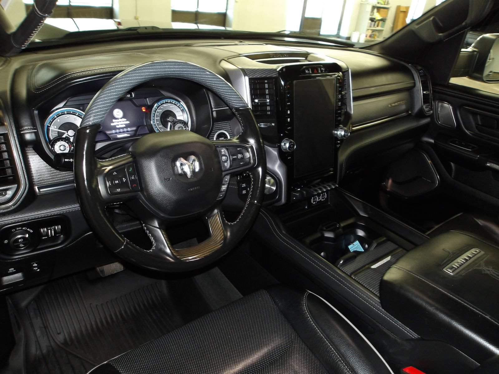 Used 2021 RAM 1500 Limited AWD/4WD image 9
