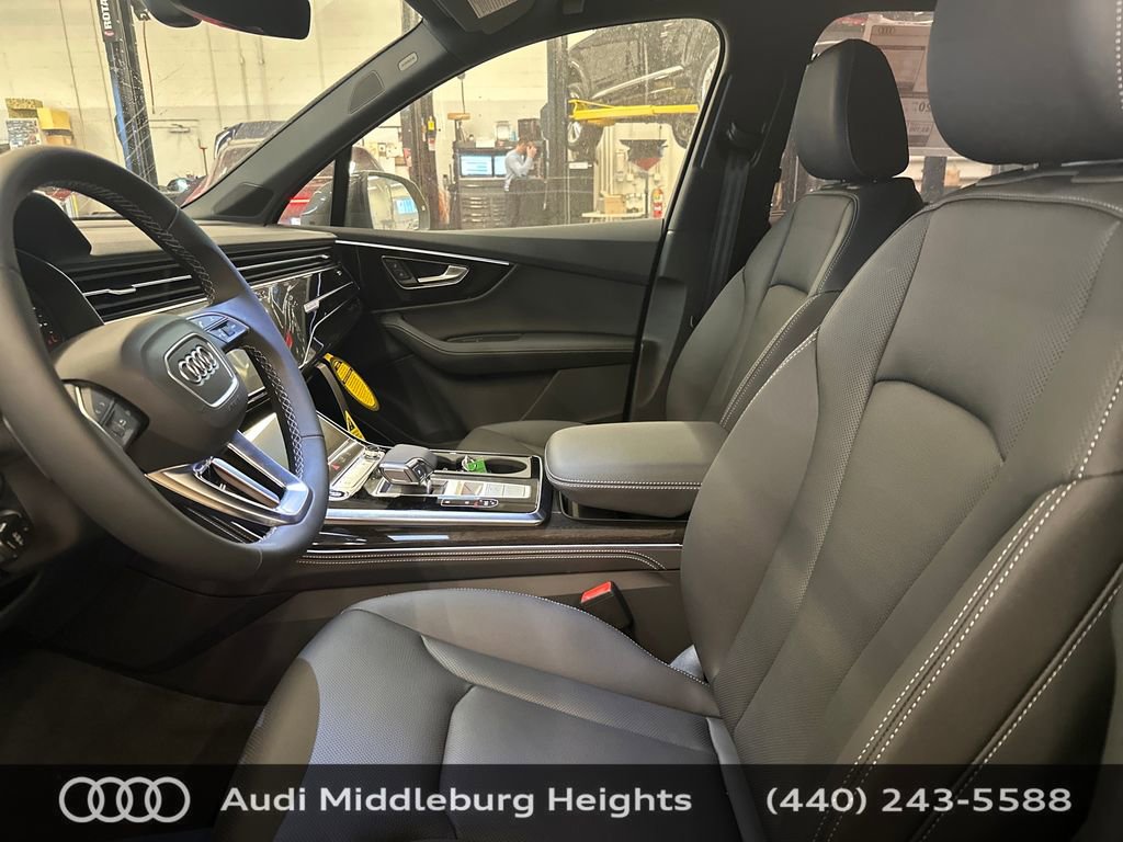 Used 2026 Audi Q7 3.0T Premium Plus image 11