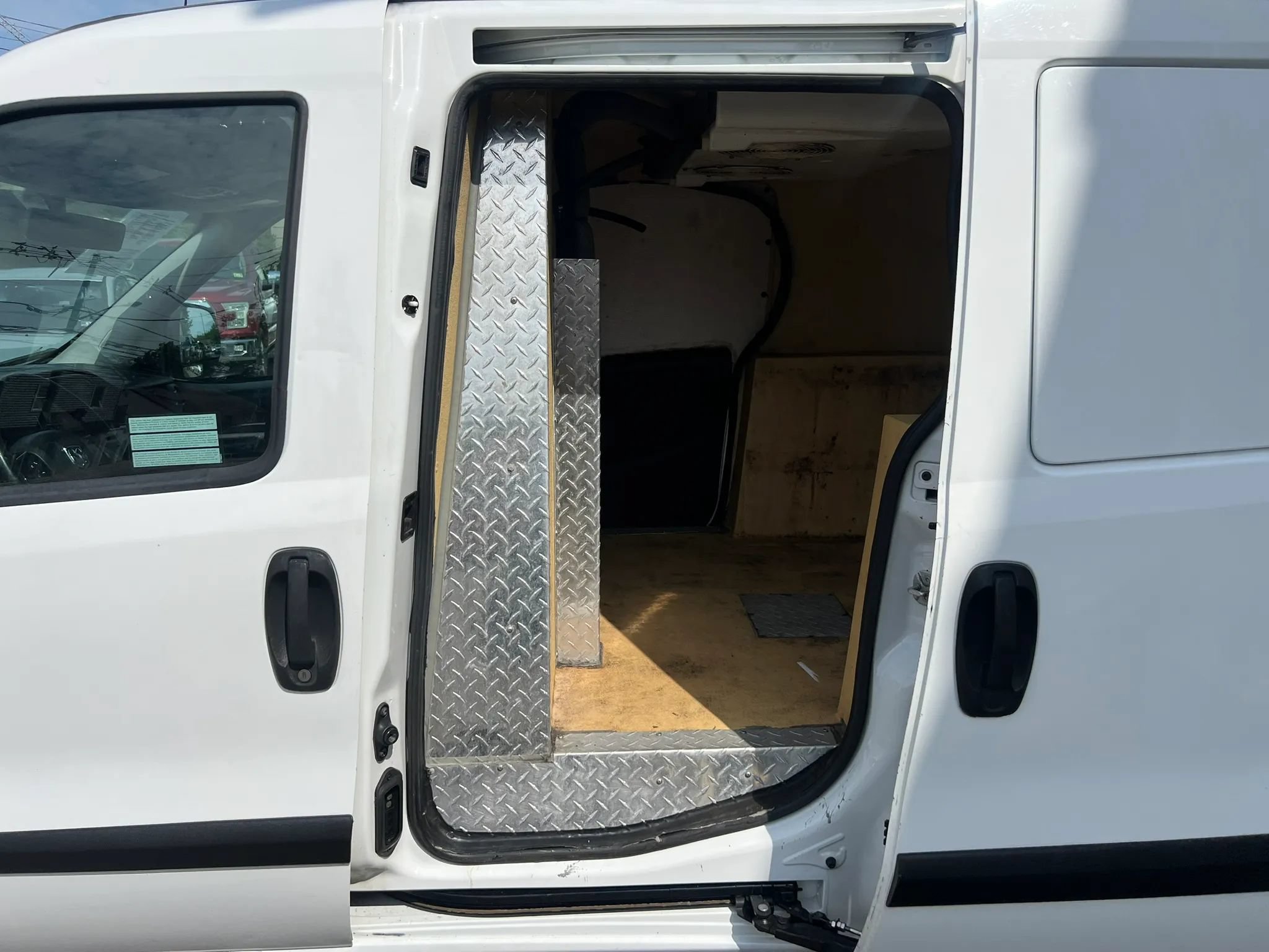 Used 2017 RAM ProMaster City Tradesman w/ Rear Back-up Camera Group FWD image 12