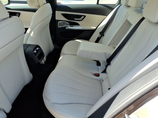 New 2027 Mercedes-Benz E 350 Sedan image 18