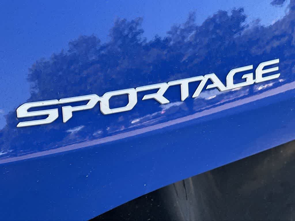 Used 2026 Kia Sportage SX FWD image 10