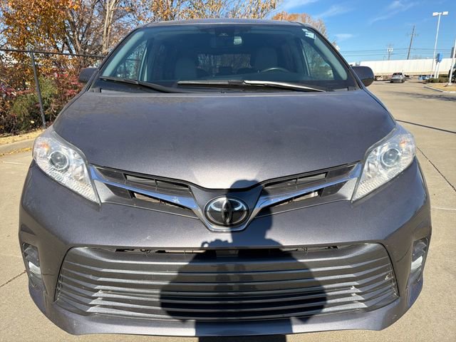 Used 2020 Toyota Sienna XLE image 8