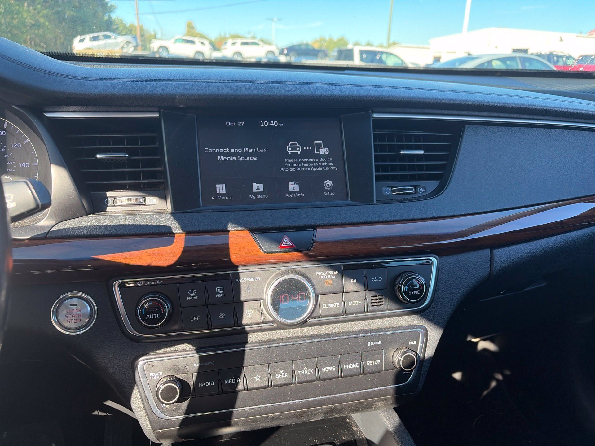Used 2019 Kia Cadenza Premium FWD image 5
