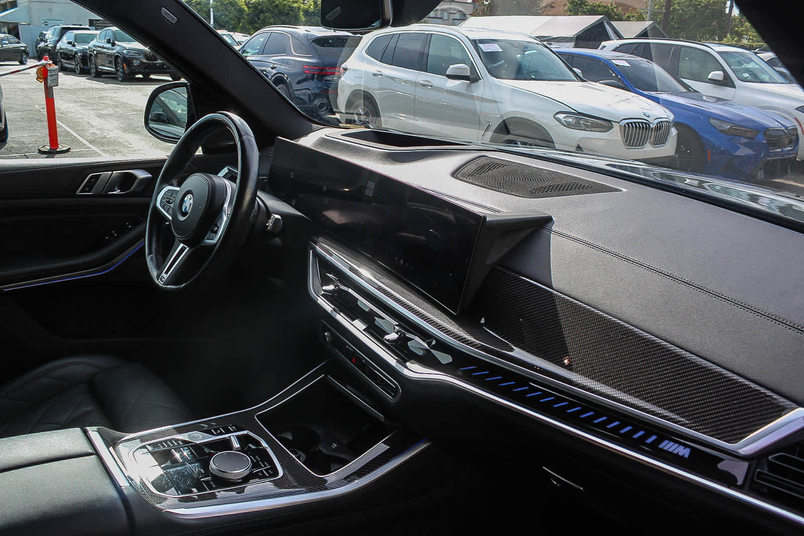 Used 2024 BMW X5 M60i AWD/4WD image 16
