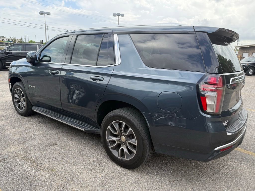 Used 2021 Chevrolet Tahoe LT w/ LT Signature Package RWD image 3