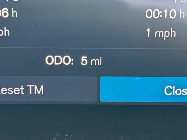 New 2026 Volvo XC60 B5 Ultra w/ Climate Package image 30