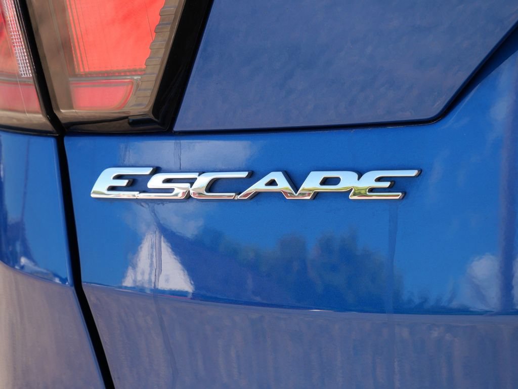 Certified 2018 Ford Escape SE AWD/4WD image 10