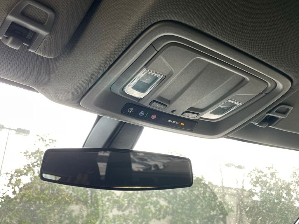 Used 2021 Chevrolet Silverado 1500 RST image 21