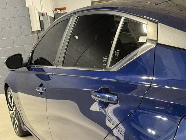 Used 2022 Nissan Altima 2.5 SR AWD/4WD image 31