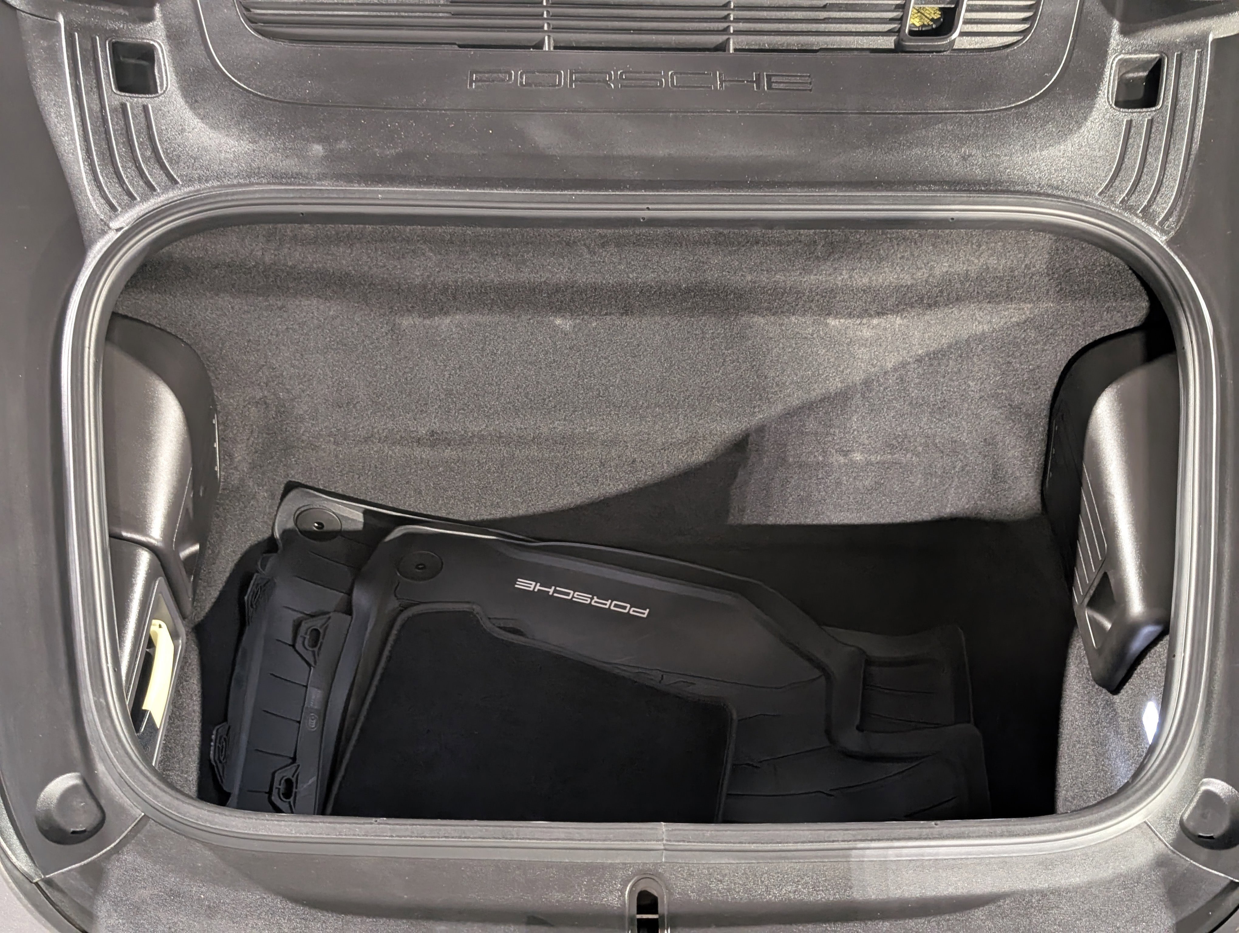 Certified 2019 Porsche 911 Carrera 4S image 26