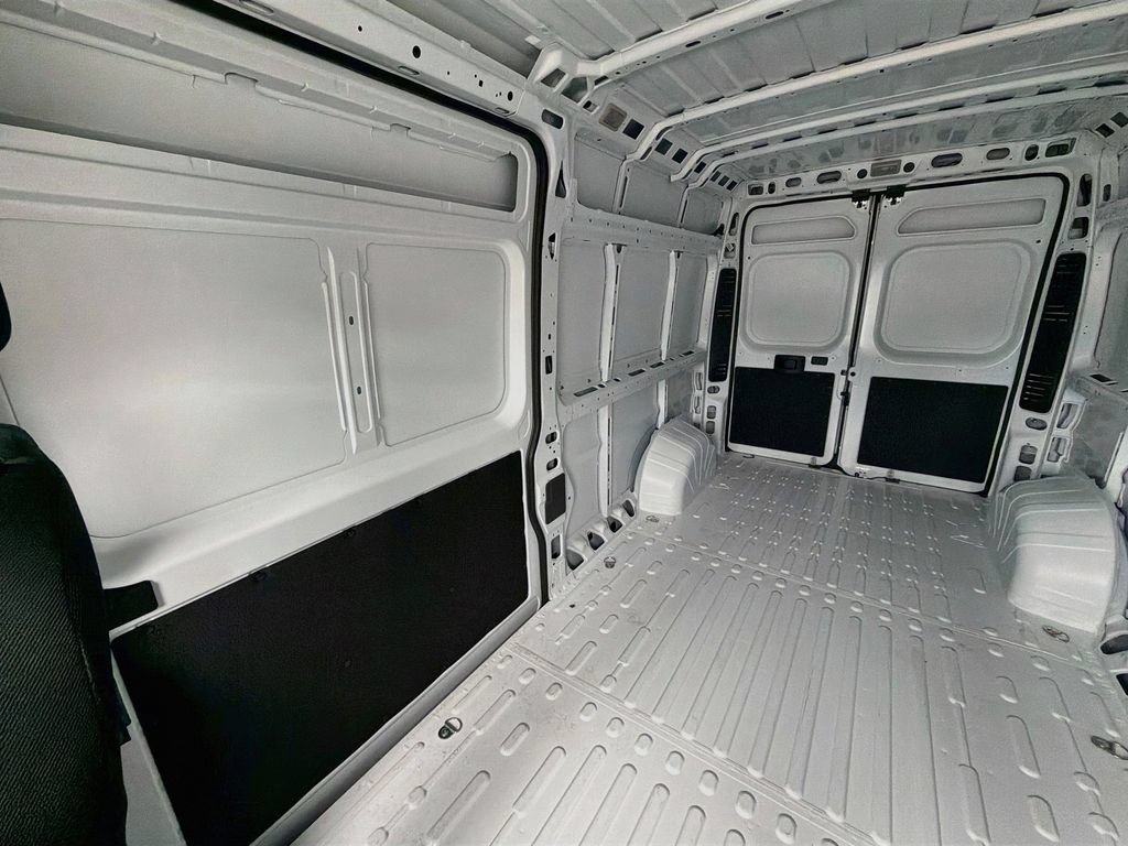 New 2026 RAM ProMaster 2500 w/ Cold Weather Group FWD image 30