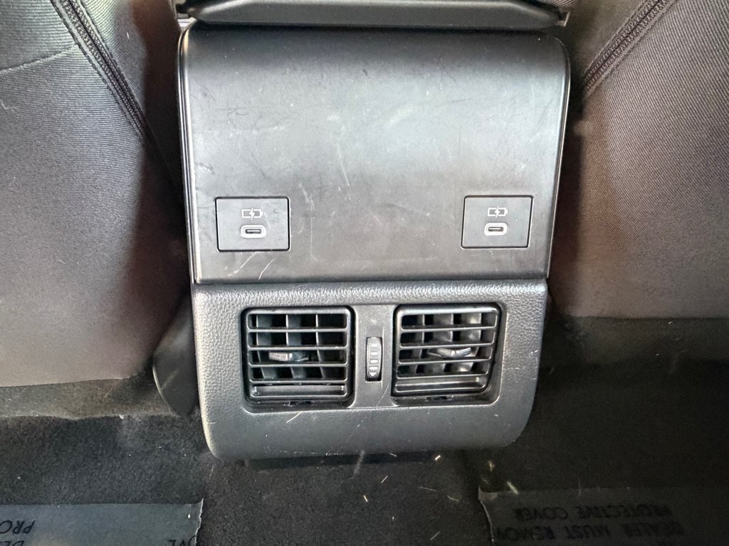 Used 2024 Subaru Solterra AWD/4WD image 20