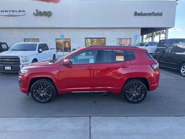 Certified 2022 Jeep Compass Limited w/ (RED) Package image 2