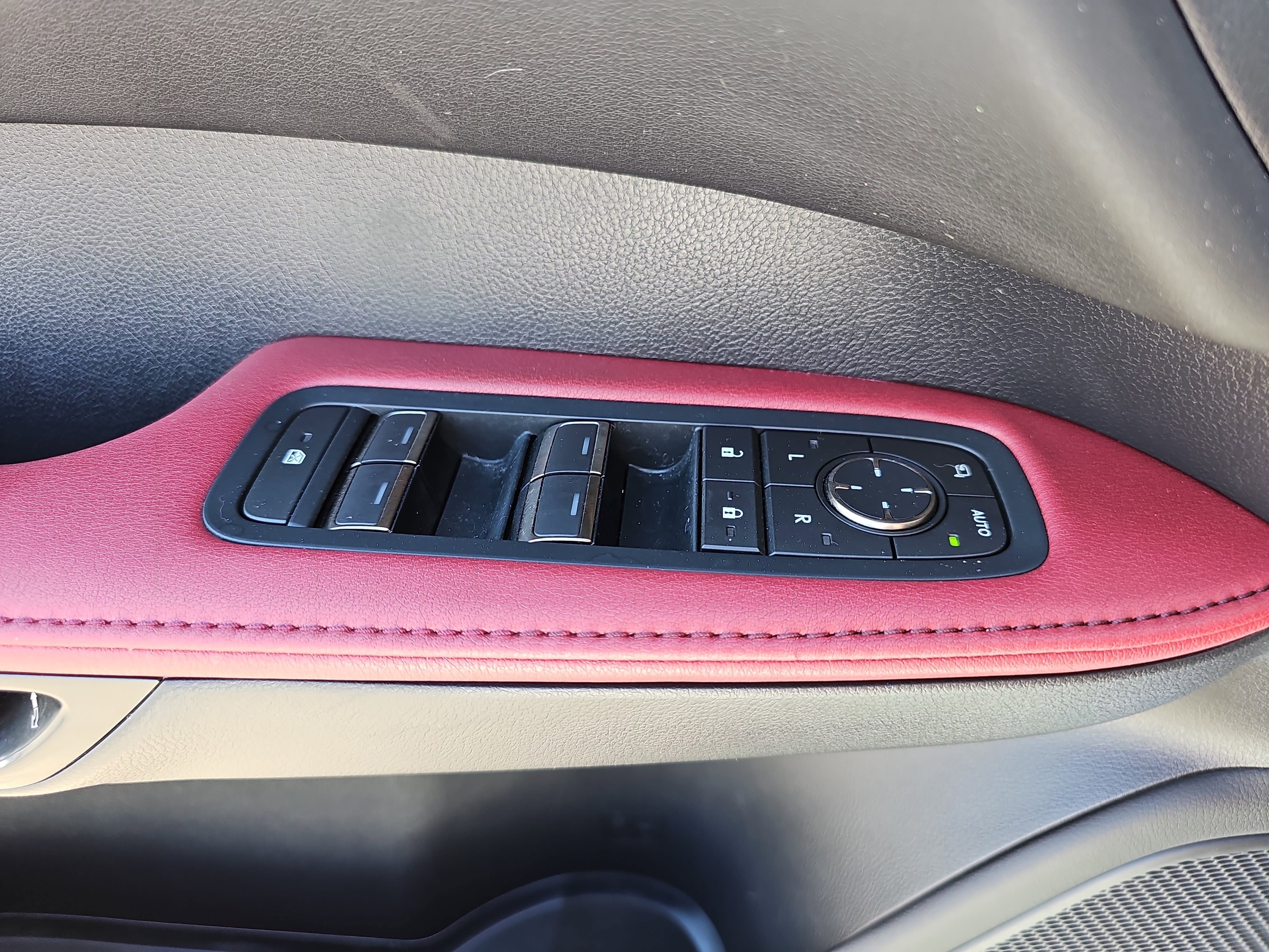 Used 2023 Lexus RX 500h F Sport w/ Accessory Package (Z1) image 29