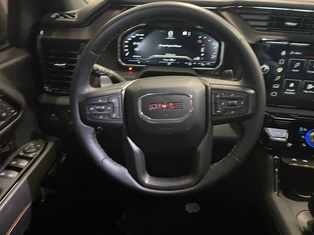Used 2023 GMC Sierra 1500 AT4 w/ Technology Package AWD/4WD image 14