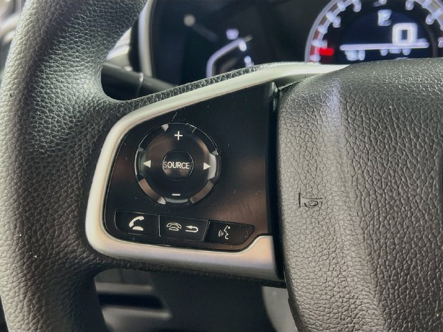 Used 2019 Honda CR-V LX image 17