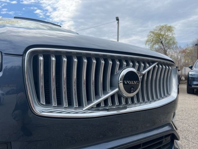 Certified 2024 Volvo XC90 T8 Ultimate w/ Protection Package Premier AWD/4WD image 14