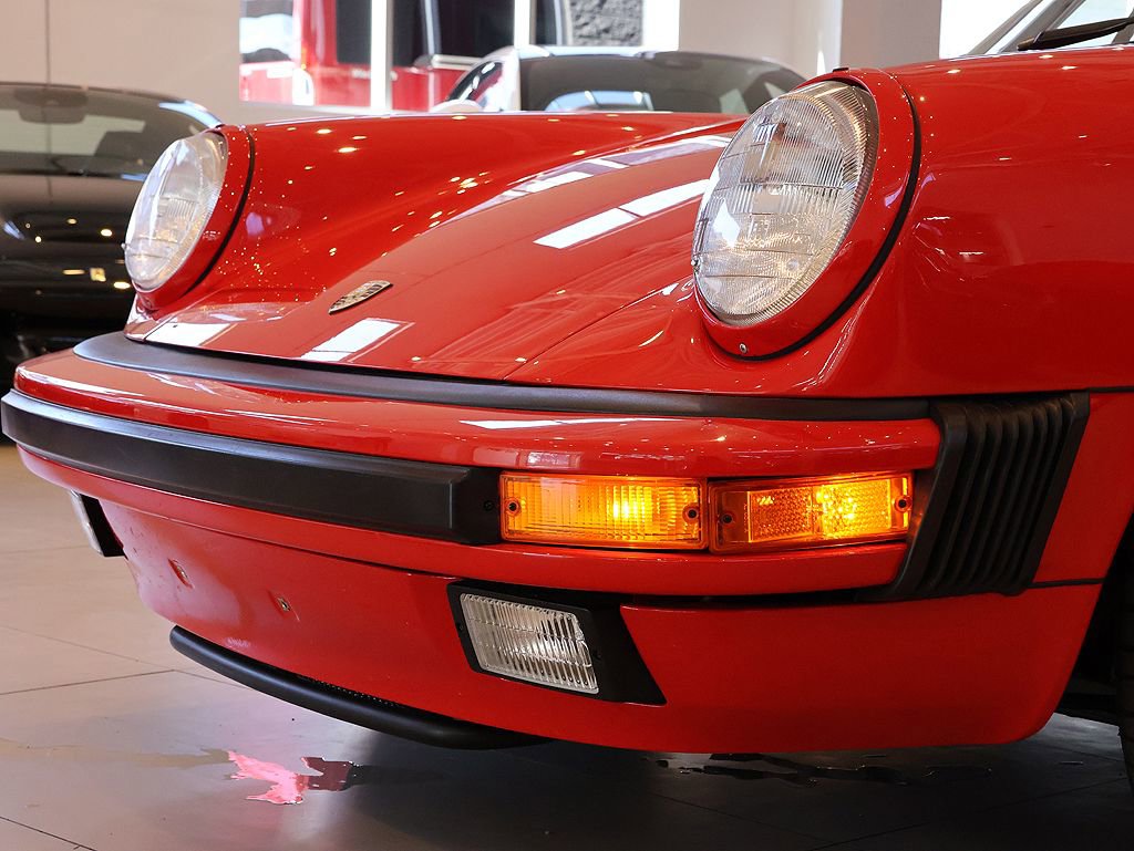 Used 1988 Porsche 911 Carrera image 20
