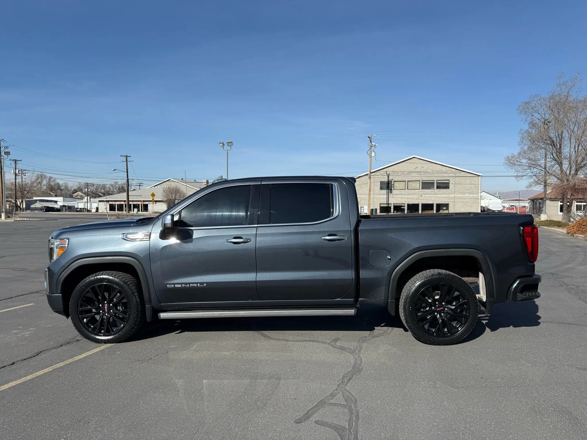 Used 2021 GMC Sierra 1500 Denali w/ Denali Ultimate Package AWD/4WD image 8