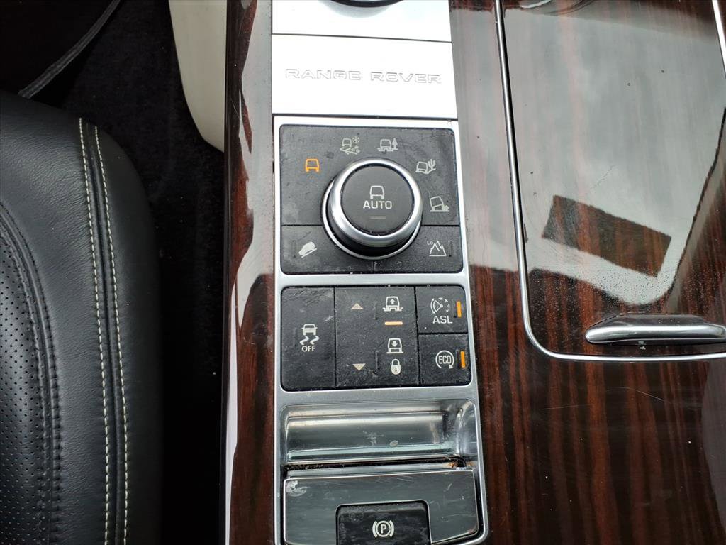 Used 2014 Land Rover Range Rover Autobiography AWD/4WD image 19