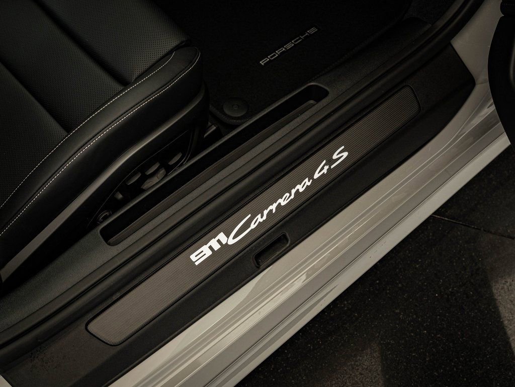 New 2026 Porsche 911 Carrera 4S image 38