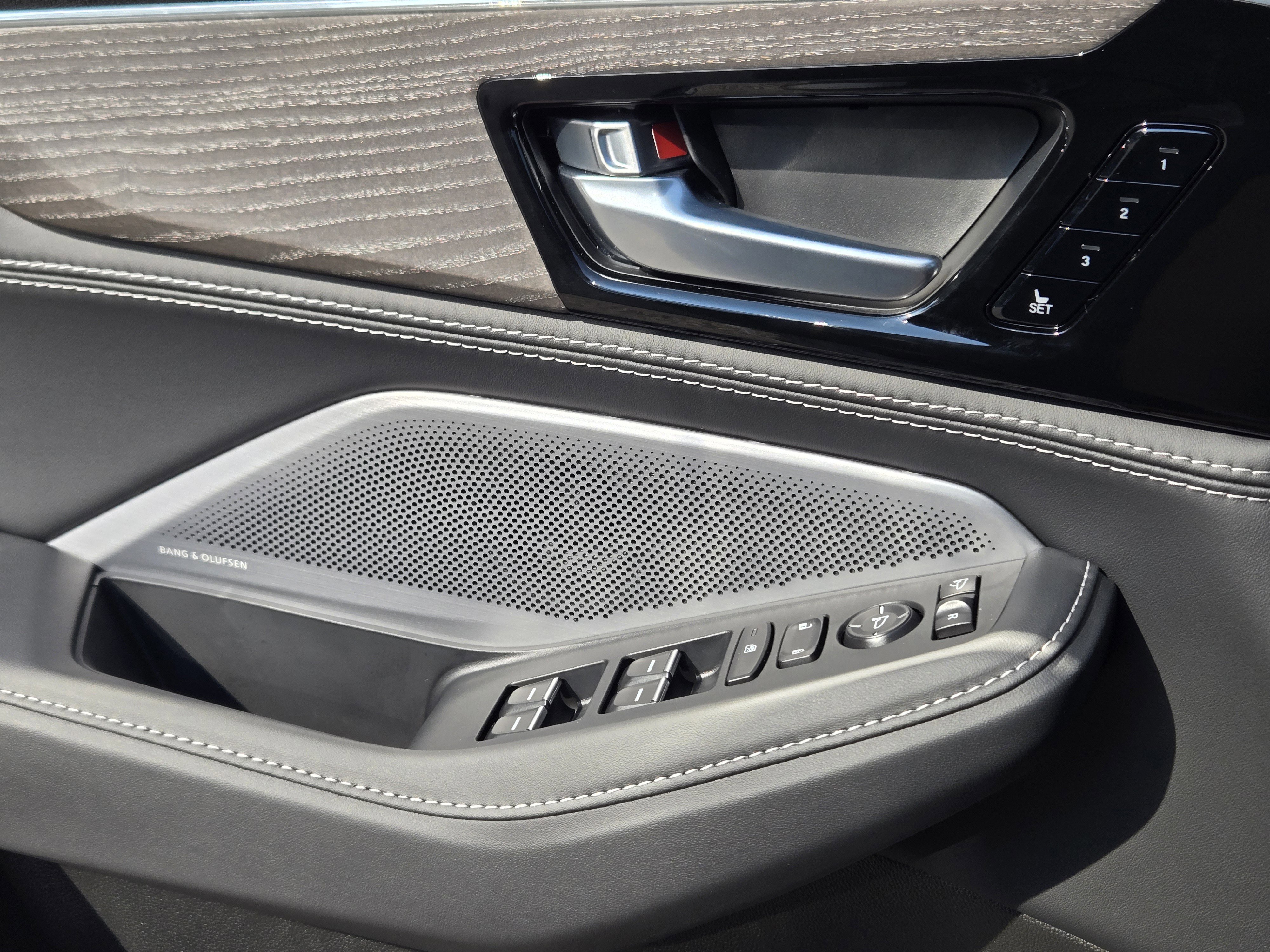 New 2026 Acura MDX SH-AWD w/ Advance Package image 17