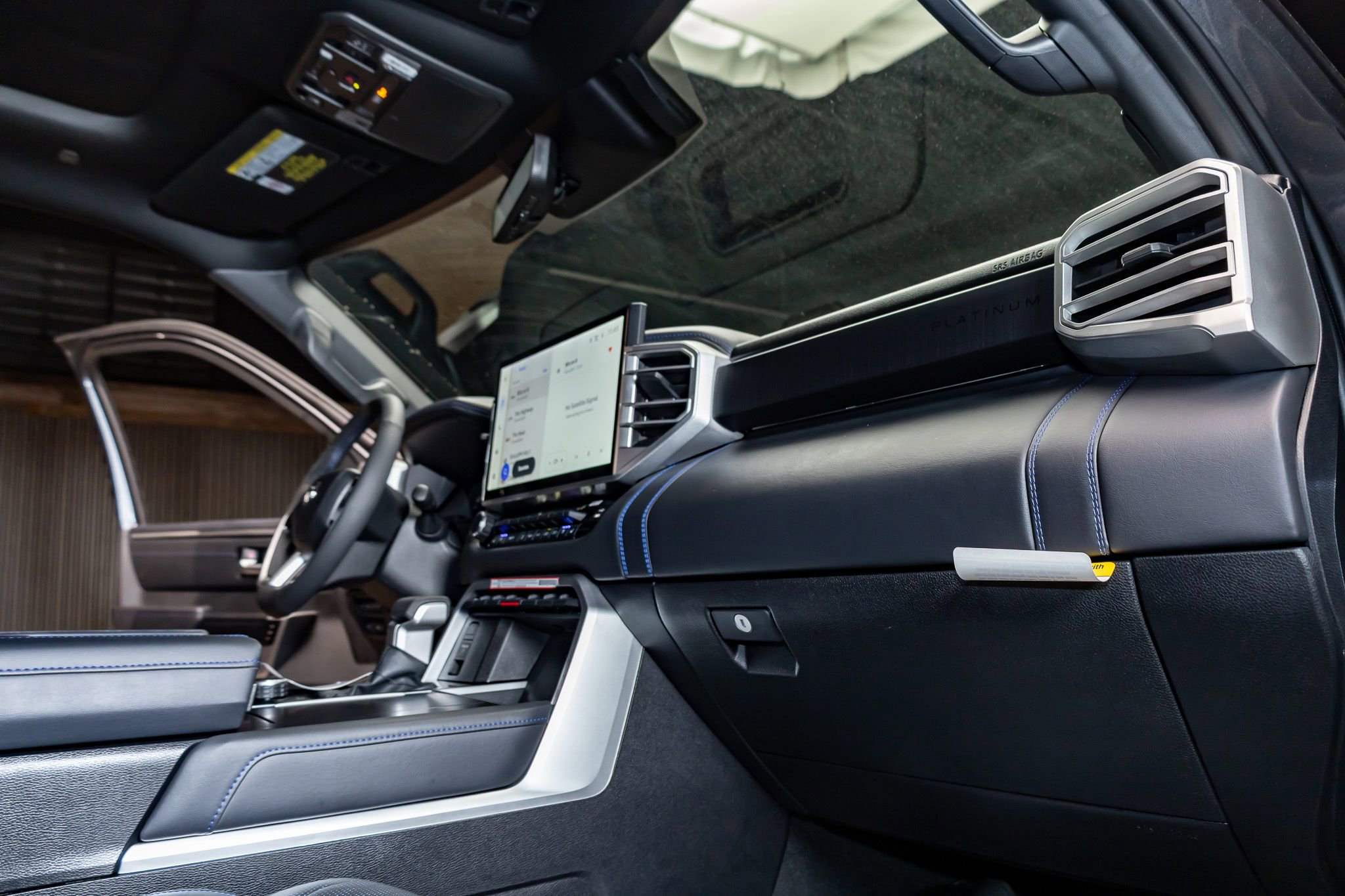 Used 2025 Toyota Tundra Platinum image 20