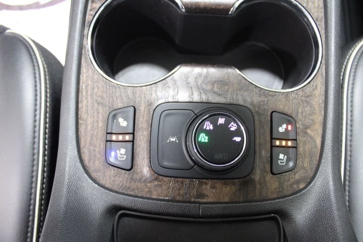 Used 2021 GMC Acadia Denali w/ Denali Technology Package AWD/4WD image 35