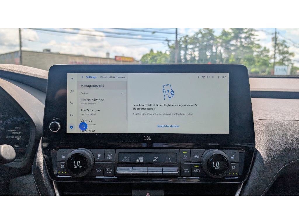 Used 2024 Toyota Grand Highlander Limited image 25