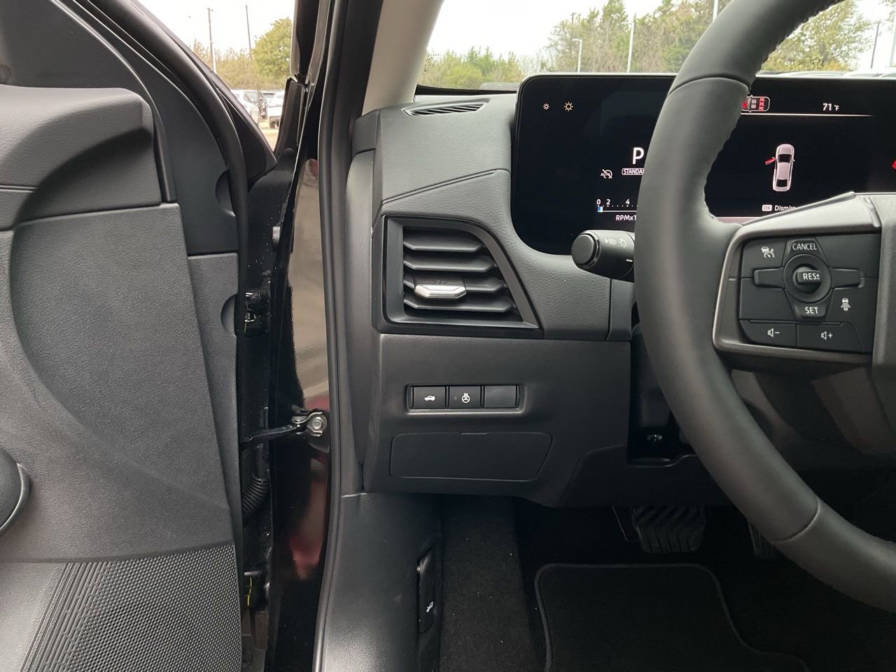 New 2026 Nissan Sentra SV image 25