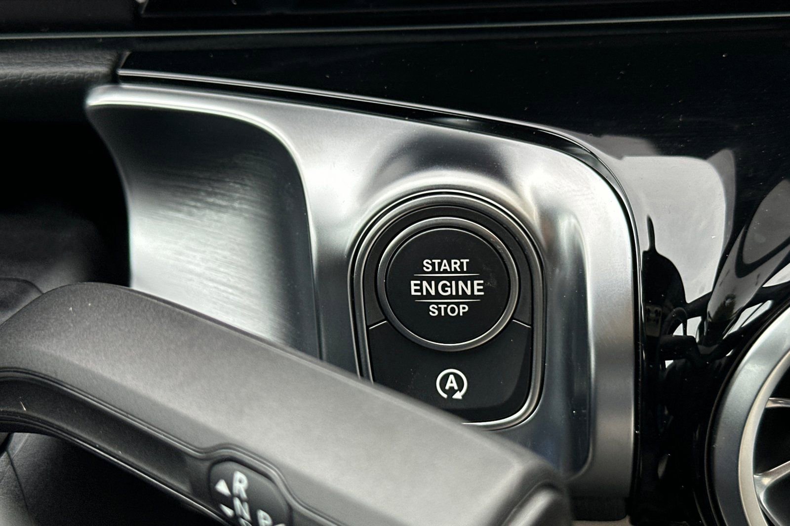 New 2026 Mercedes-Benz GLB 250 image 20