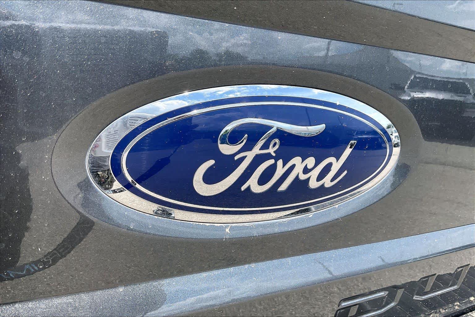 Used 2019 Ford F250 Lariat w/ Lariat Value Package AWD/4WD image 29