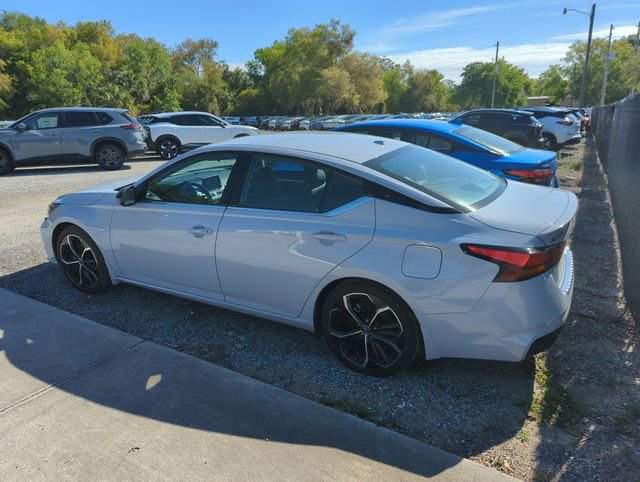 Certified 2023 Nissan Altima 2.5 SR image 2