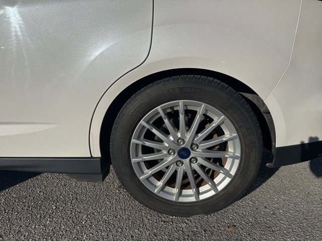 Used 2016 Ford C-MAX SE w/ Equipment Group 201A image 14