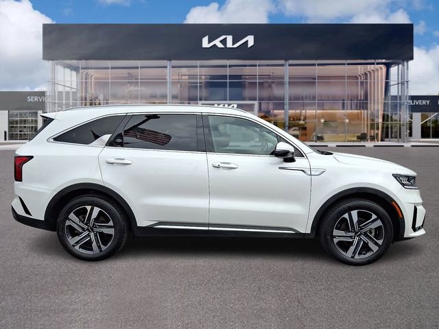 Certified 2023 Kia Sorento EX w/ Panoramic Sunroof Package image 7