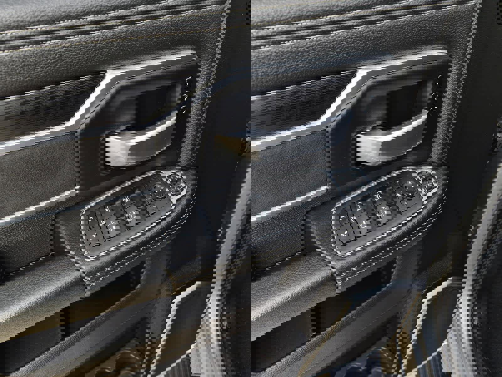 Used 2024 RAM 3500 Laramie w/ Night Edition image 13