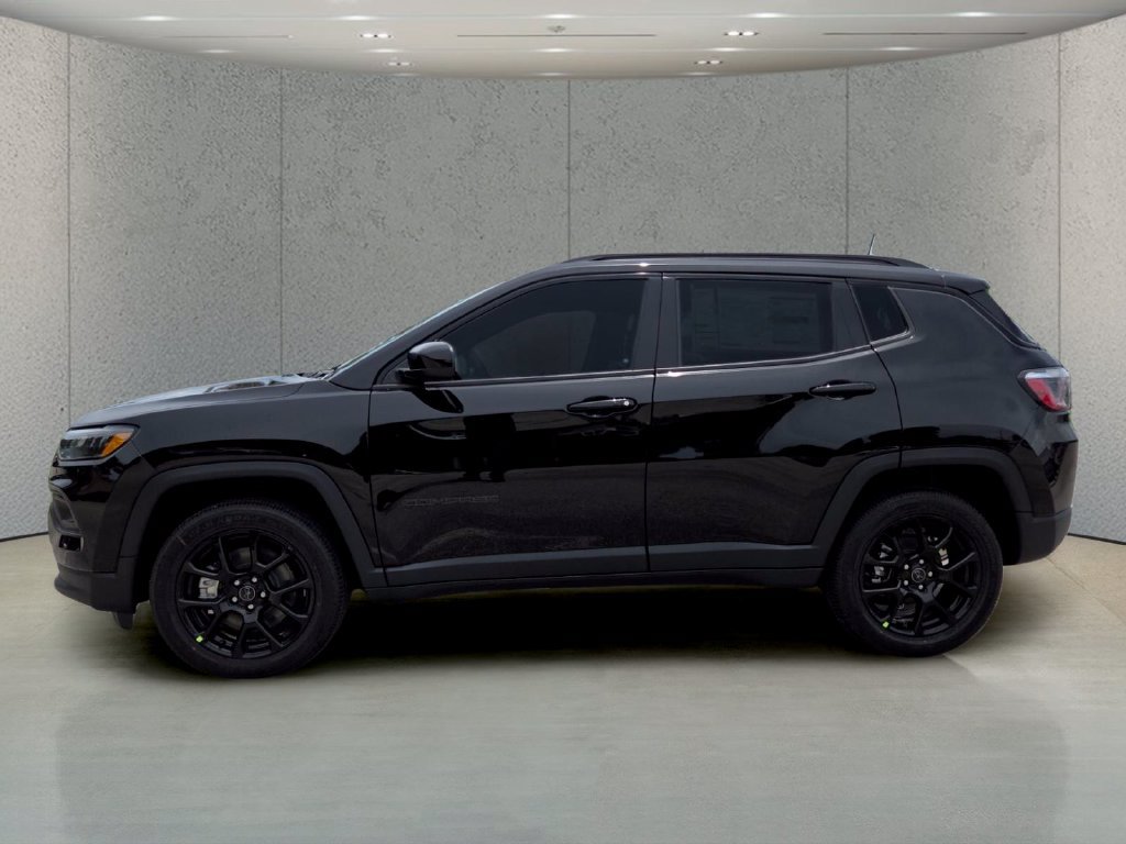 New 2026 Jeep Compass Latitude AWD/4WD image 9