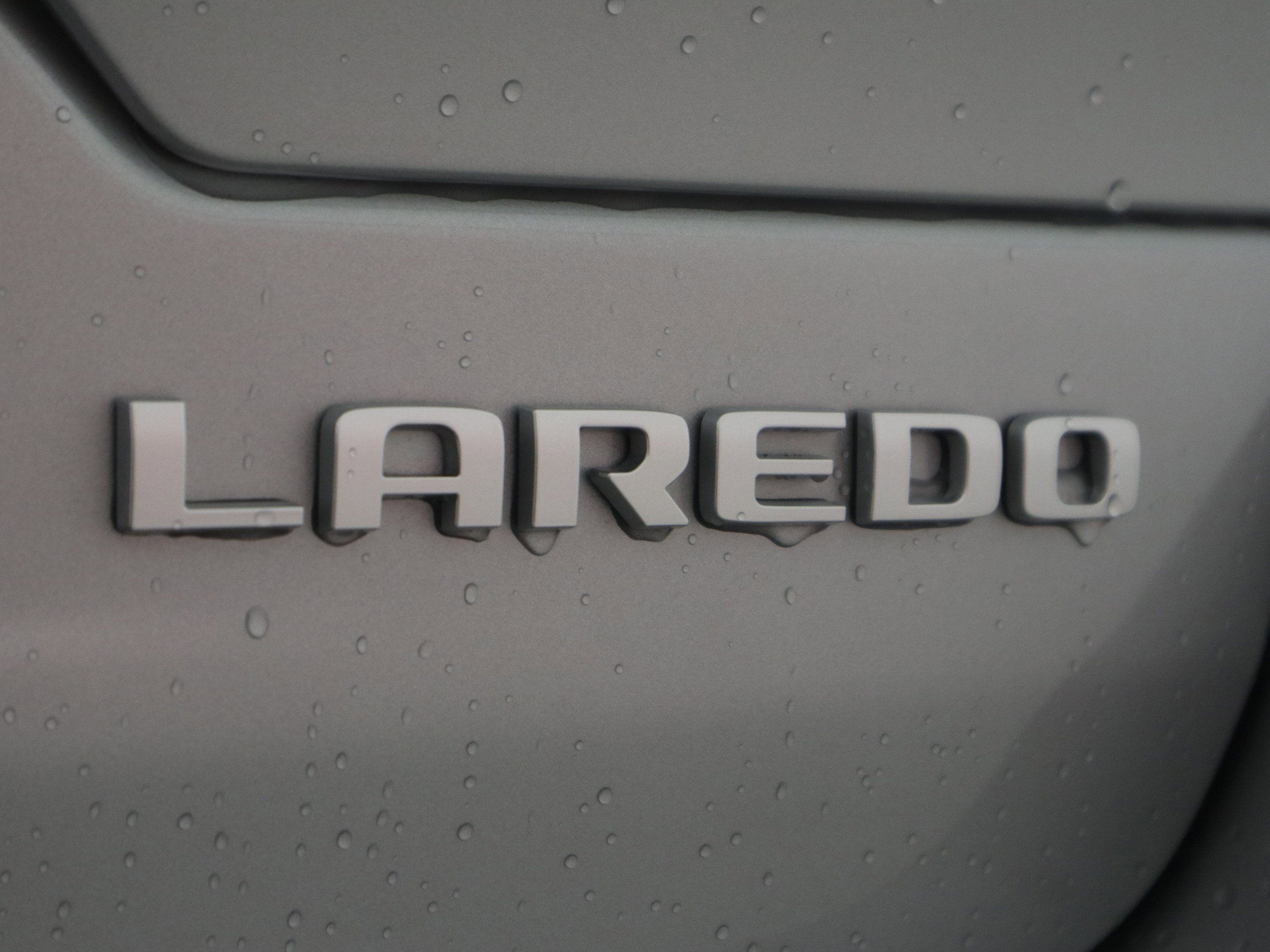 New 2026 Jeep Grand Cherokee Laredo X AWD/4WD image 36