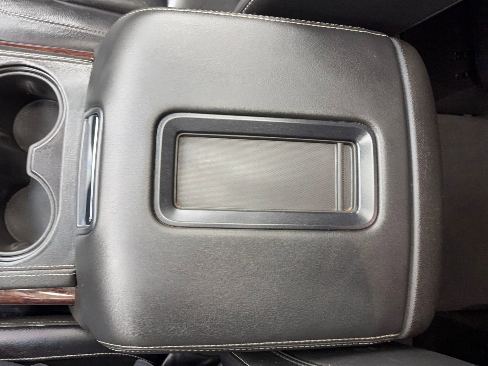 Used 2019 GMC Yukon SLT image 31