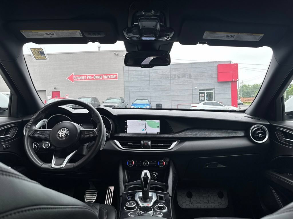 Used 2023 Alfa Romeo Stelvio Sprint AWD/4WD image 34