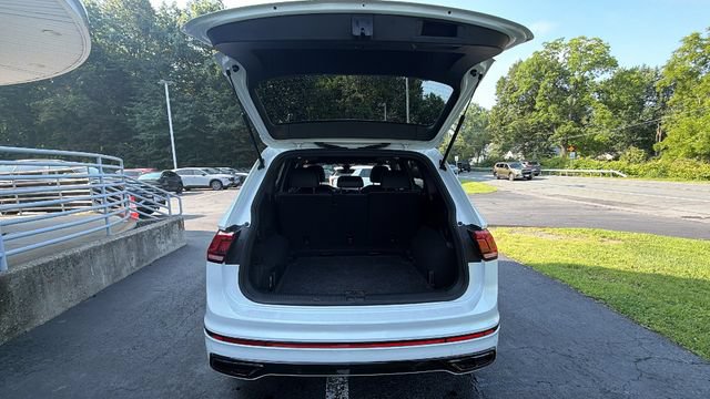 Used 2023 Volkswagen Tiguan SE R-Line AWD/4WD image 35
