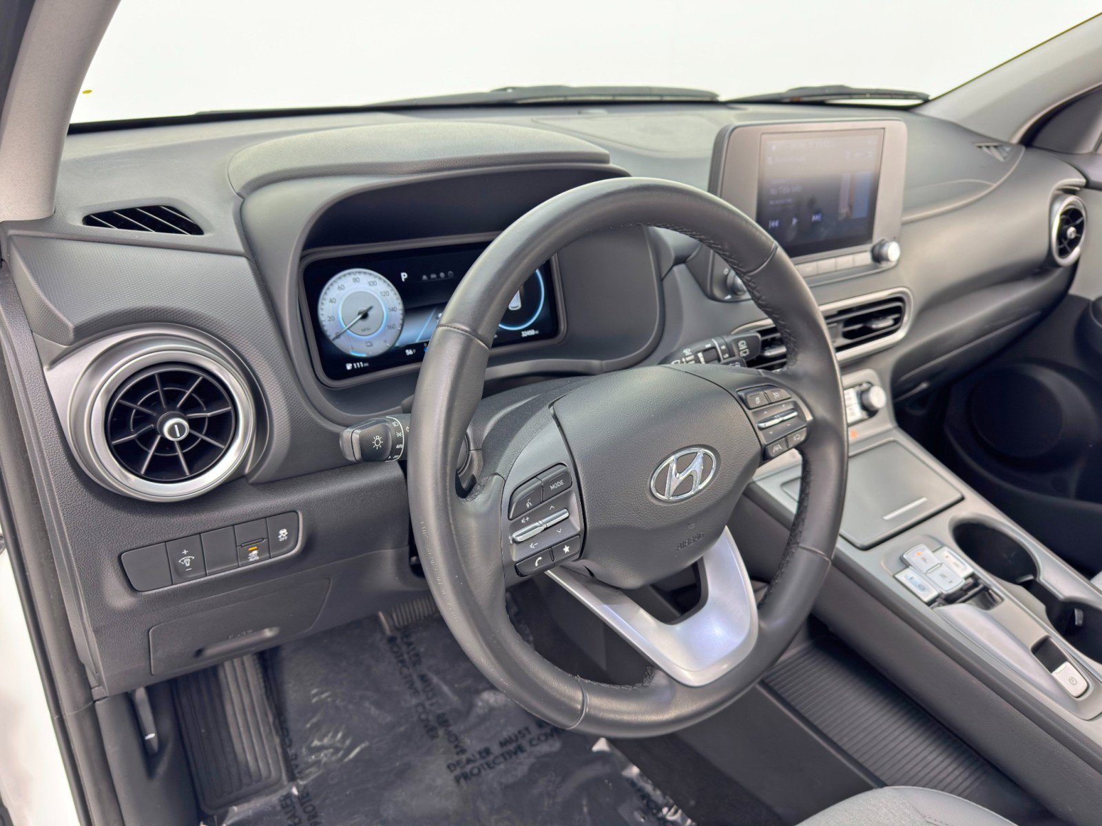 Used 2022 Hyundai Kona SEL w/ Convenience Package FWD image 13