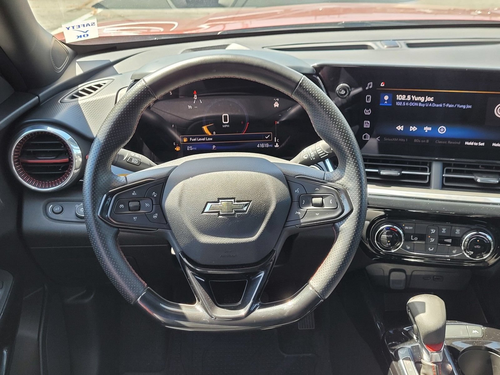 Used 2024 Chevrolet Trax RS FWD image 13